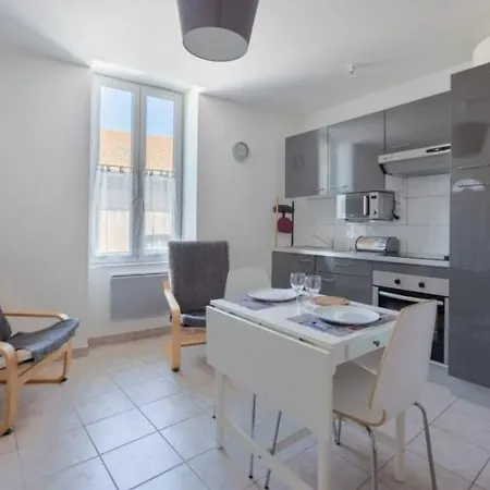 Amethyste Les Bains Apartment *